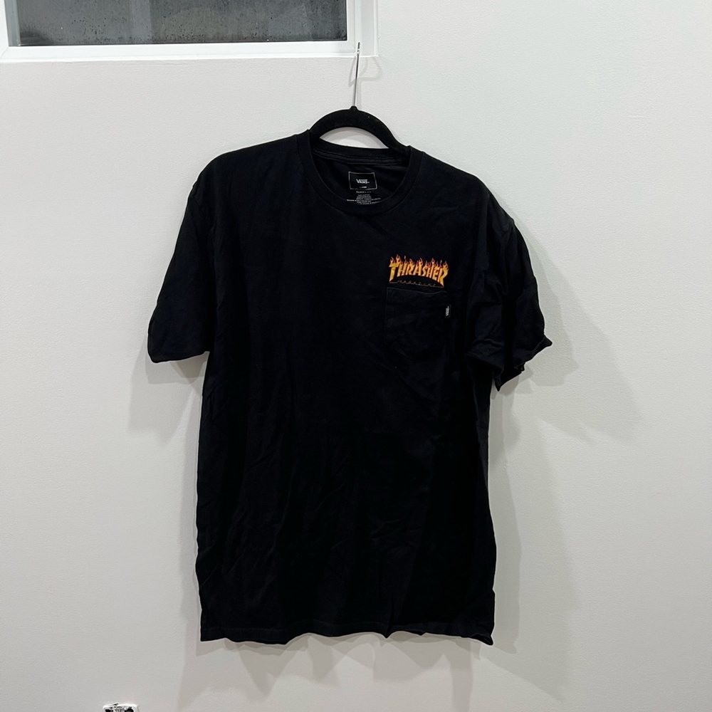 BLACK THRASER SHIRT